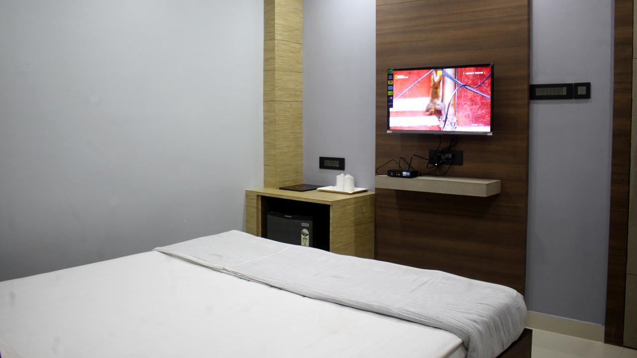 Hotel Shreemoyee Inn - Kamakhya Temple 구와하티 외부 사진