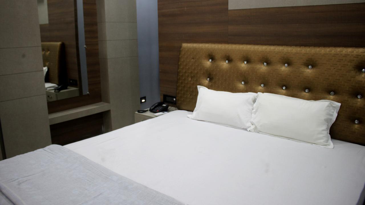 Hotel Shreemoyee Inn - Kamakhya Temple 구와하티 외부 사진