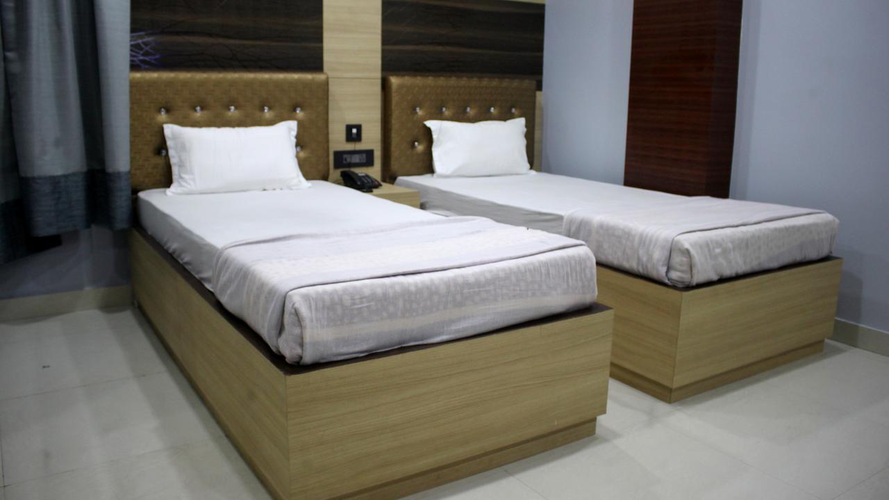 Hotel Shreemoyee Inn - Kamakhya Temple 구와하티 외부 사진
